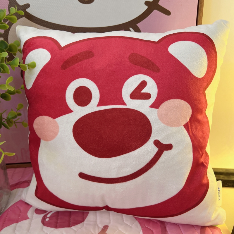 2024新款直播专供迪士尼抱枕赠品直播引流量大从优--草莓熊 45*45cm/只 草莓熊