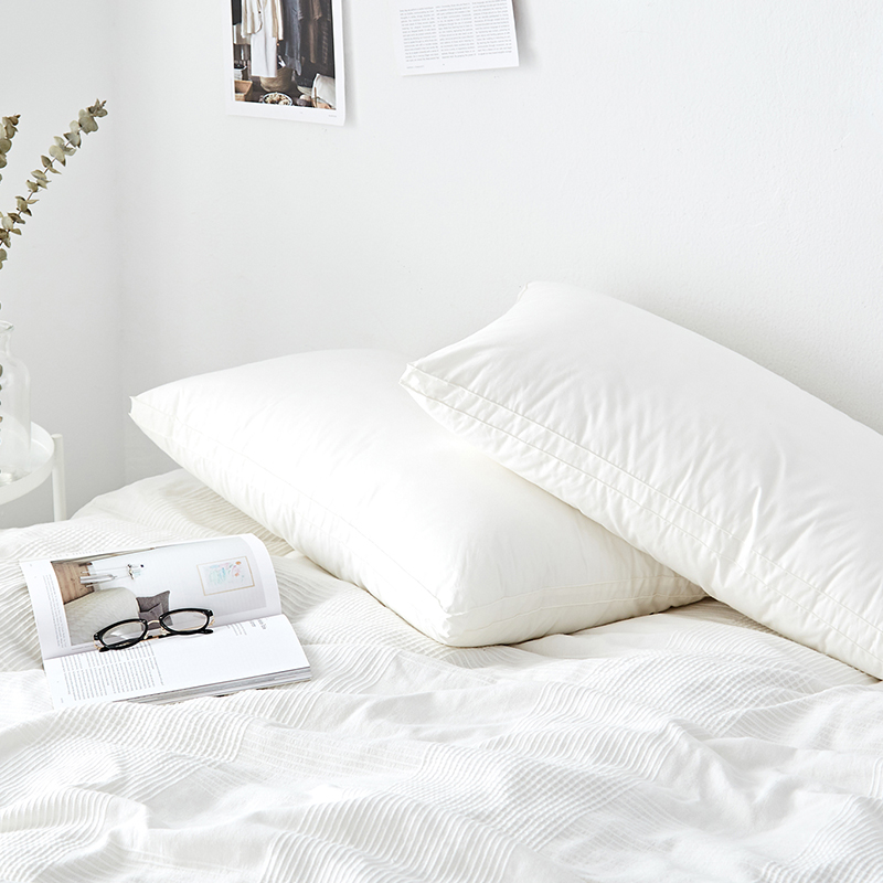 境月 新款 经典款 全棉 简约立体舒适枕（48x74）枕头 枕芯 白