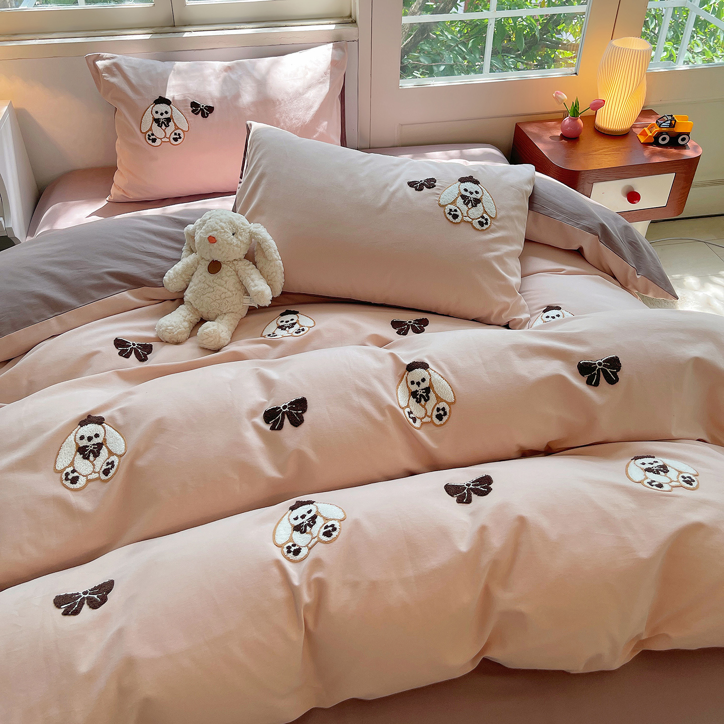 2025新款全棉磨毛卡通满版绣加厚纯棉四件套米兜系列