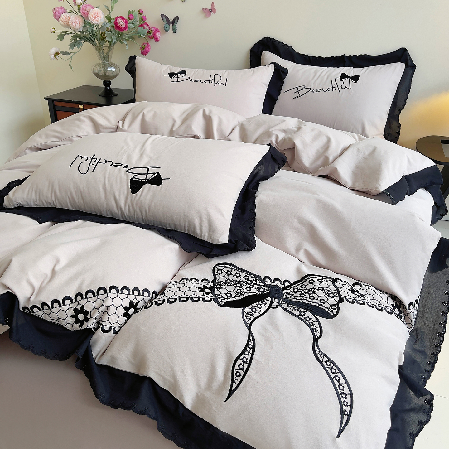 2025新款全棉韩版磨毛刺绣镂空花边纯棉四件套邂逅系列