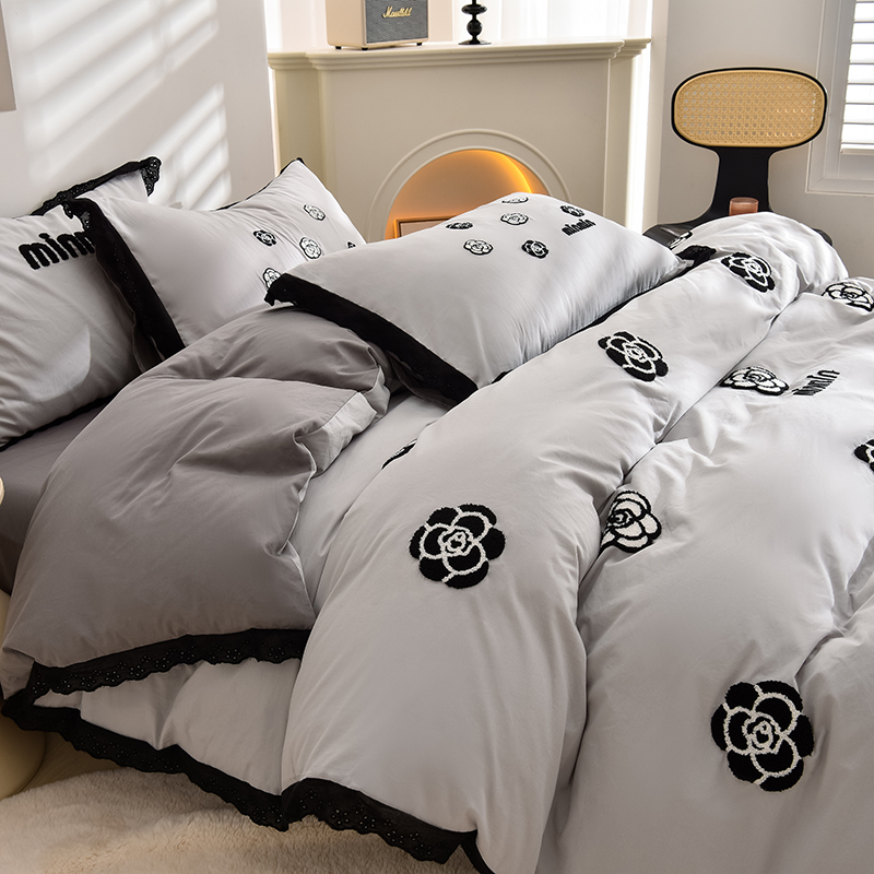 2025新款法式A类全棉40支水洗棉毛巾绣镂空花边四件套