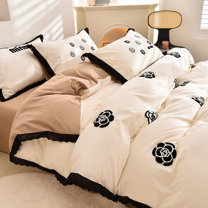 2025新款法式A类全棉40支水洗棉毛巾绣镂空花边四件套