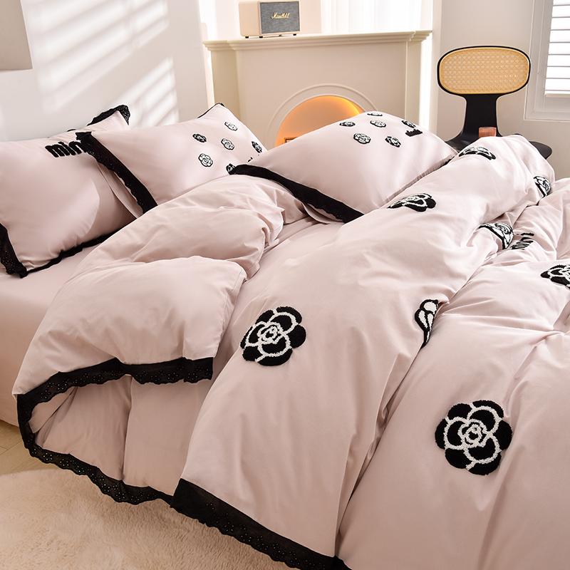 2025新款法式A类全棉40支水洗棉毛巾绣镂空花边四件套