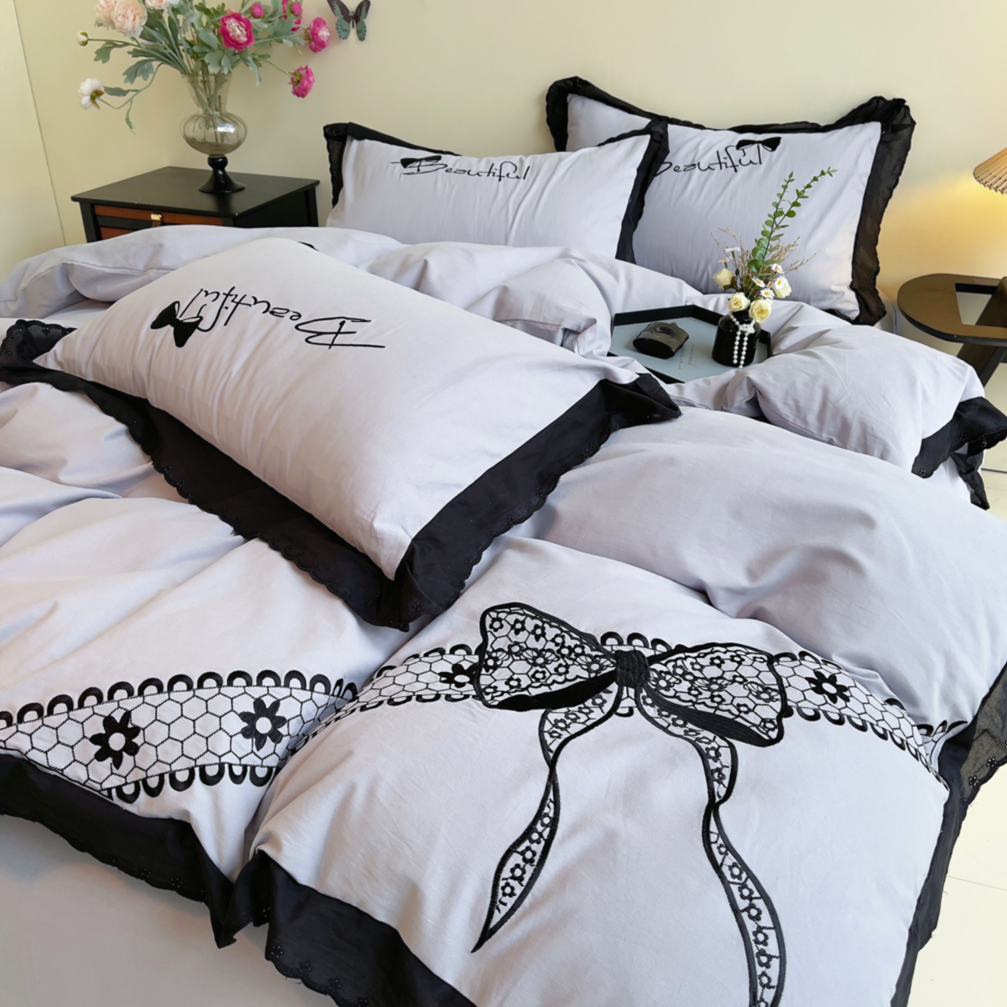 2025新款全棉韩版磨毛刺绣镂空花边纯棉四件套邂逅系列