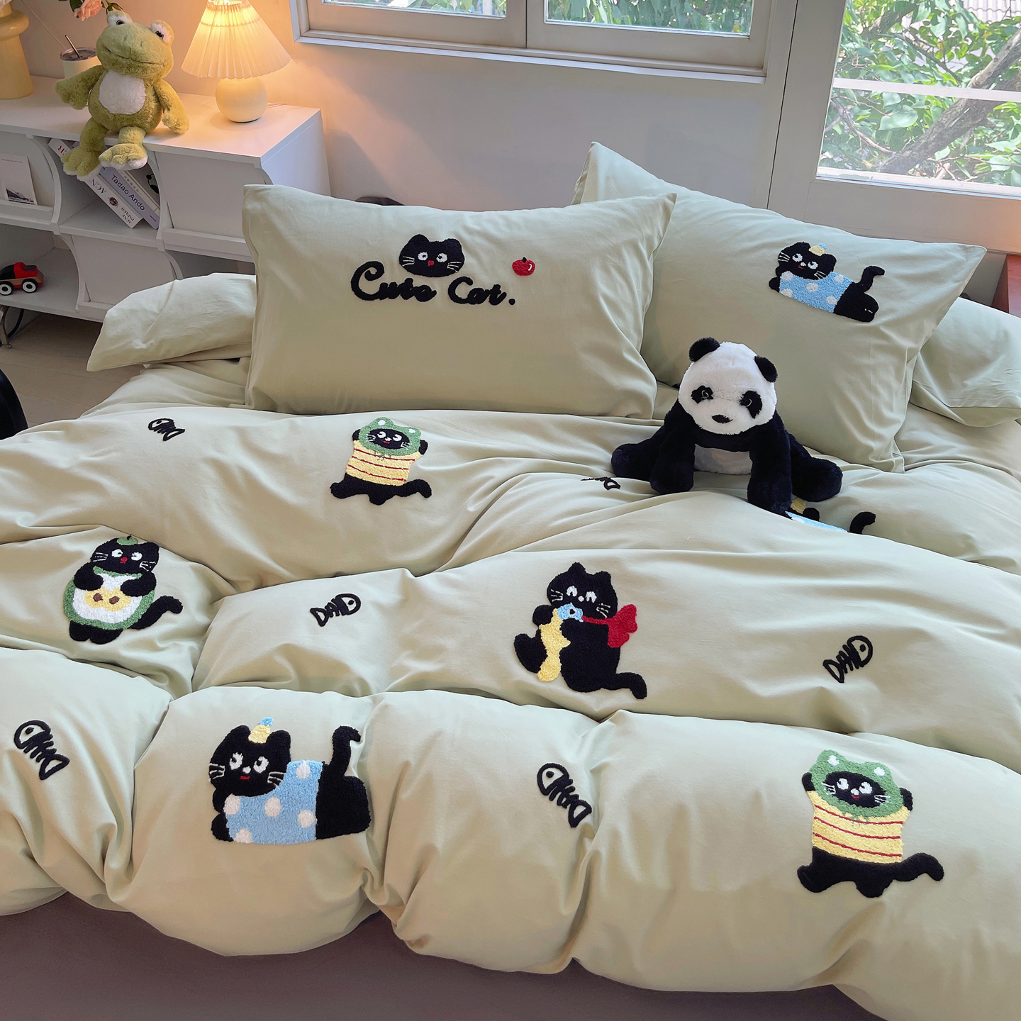 2025新款全棉磨毛卡通满版绣加厚纯棉四件套米兜系列