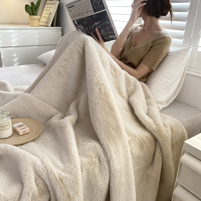 2022新款雪貂毯子办公室午睡毛毯盖毯被子--风格一 150cmX200cm 仿雪貂-米色