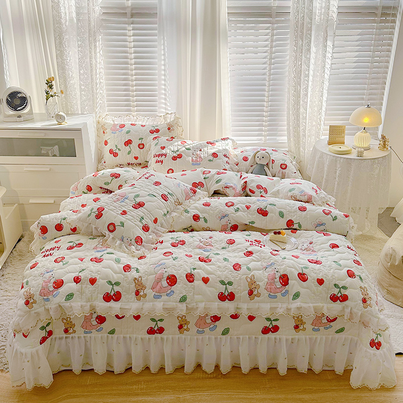 2023新款全棉蕾丝刺绣夹棉床盖系列四件套（夹棉被套） 1.2m床盖款三件套（夹棉被套） 红果果兔