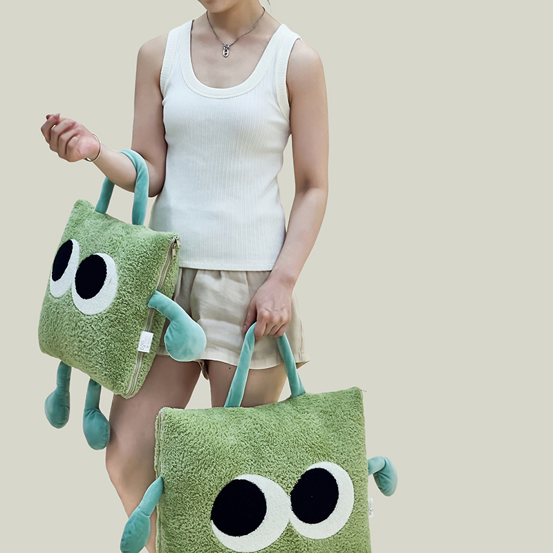 2025新款毛绒公仔造型手提式抱枕被-大眼仔系列 大眼仔-果绿