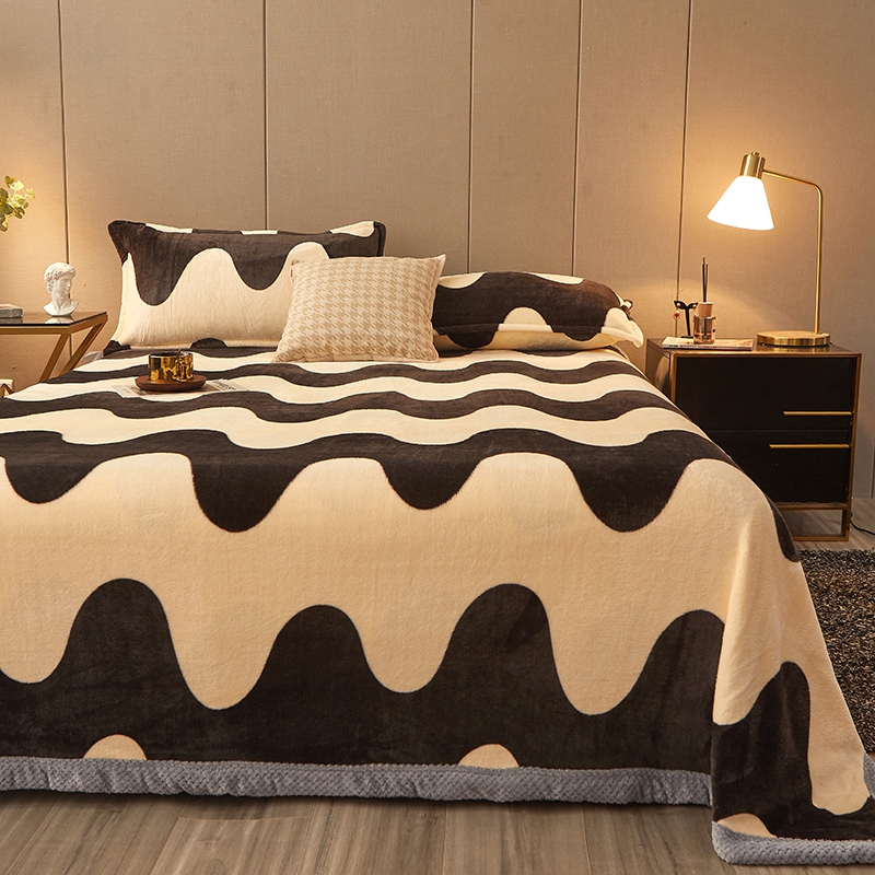 2024新款菠萝格牛奶绒包边床单 120*200cm单品毛毯 菠萝格-黑白波波