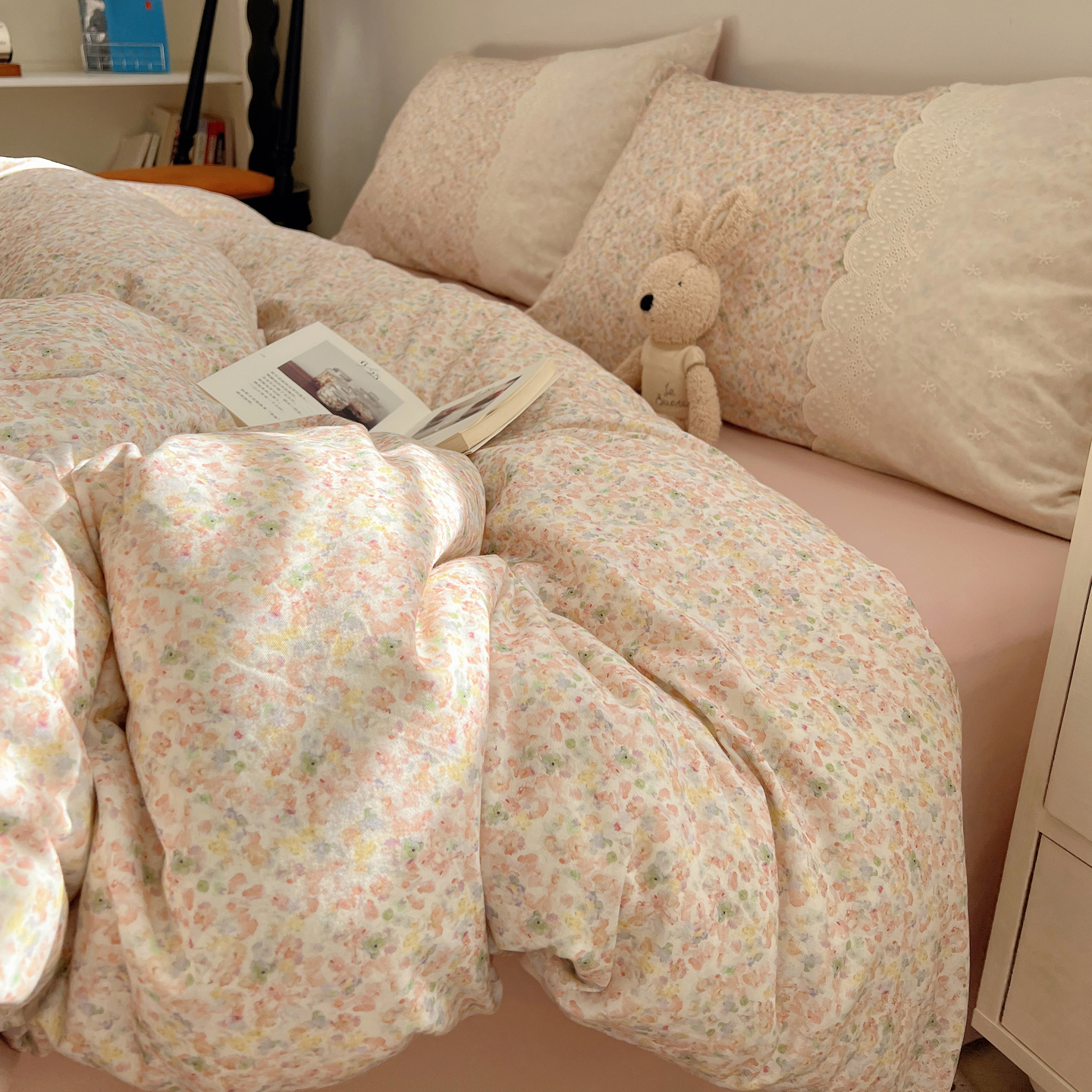 2025新款全棉淑女花边数码印花磨毛四件套 妃子笑-粉