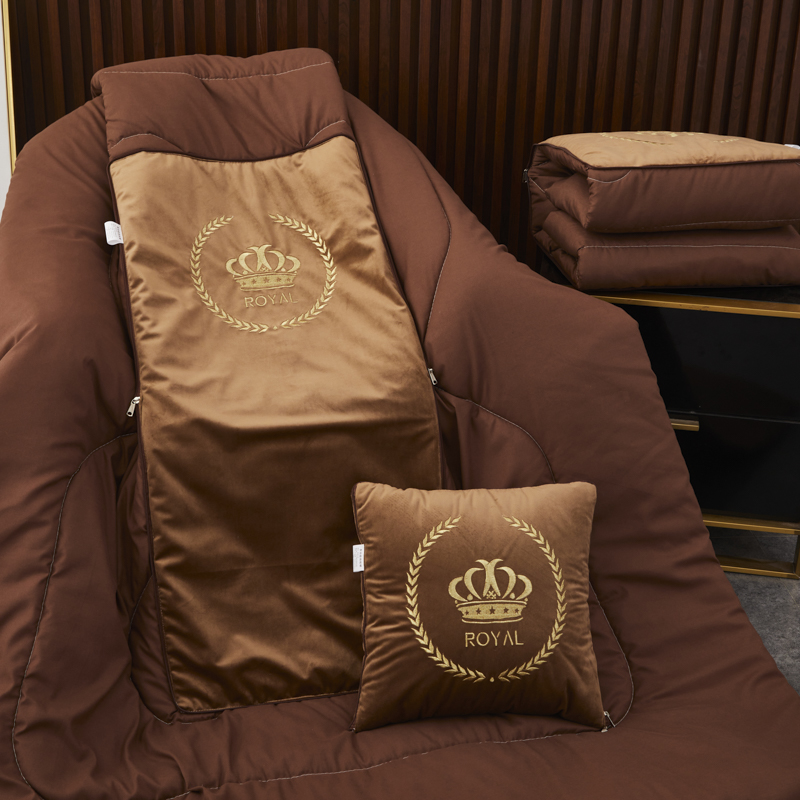 2024新款荷兰绒刺绣抱枕被办公室抱枕沙发靠垫皇冠系列 大号150*195/5cm四季款 皇冠-咖色