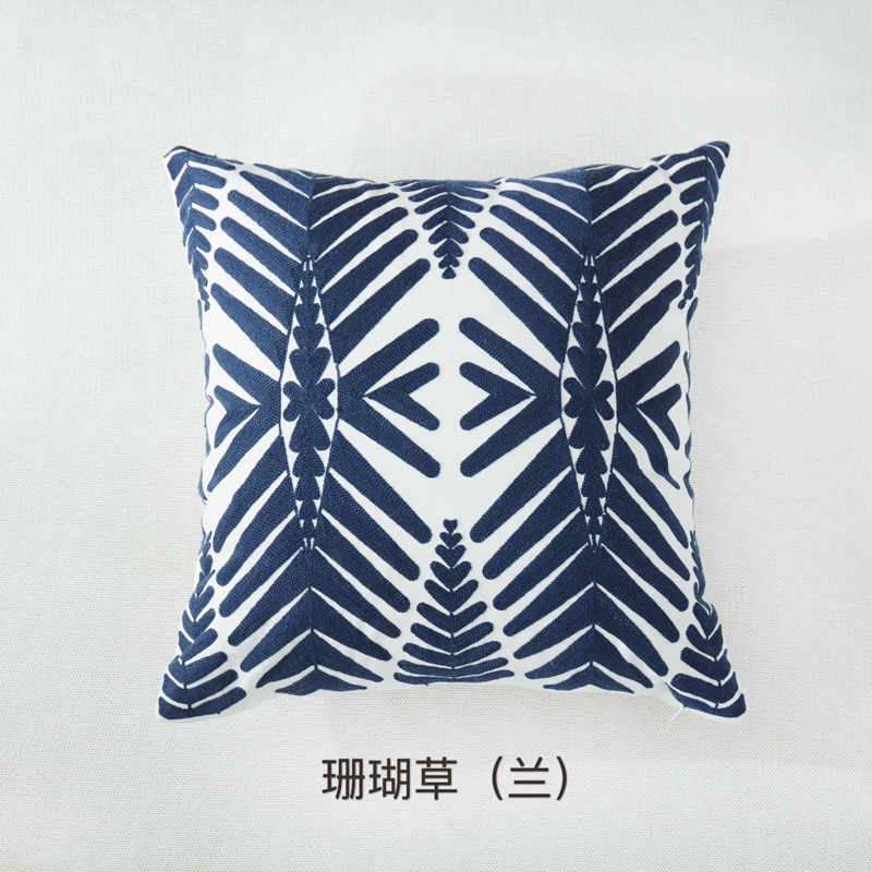 2018新款刺绣抱枕正方形 45x45cm 珊瑚草（蓝）