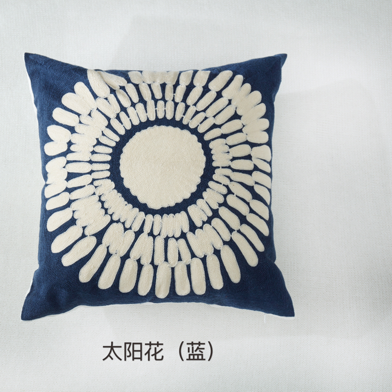 2018新款刺绣抱枕正方形 45x45cm 太阳花（蓝）