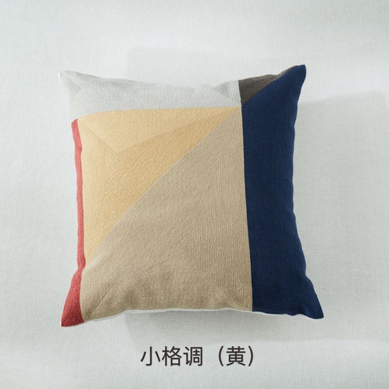 2018新款刺绣抱枕正方形 45x45cm 小格调（黄）
