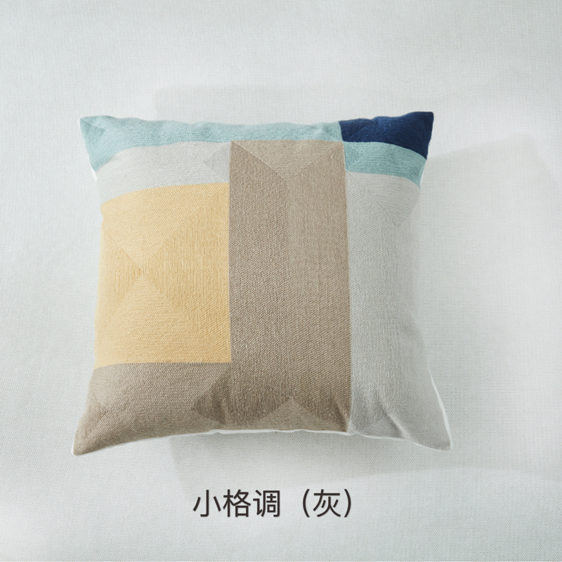 2018新款刺绣抱枕正方形 45x45cm 小格调（灰）