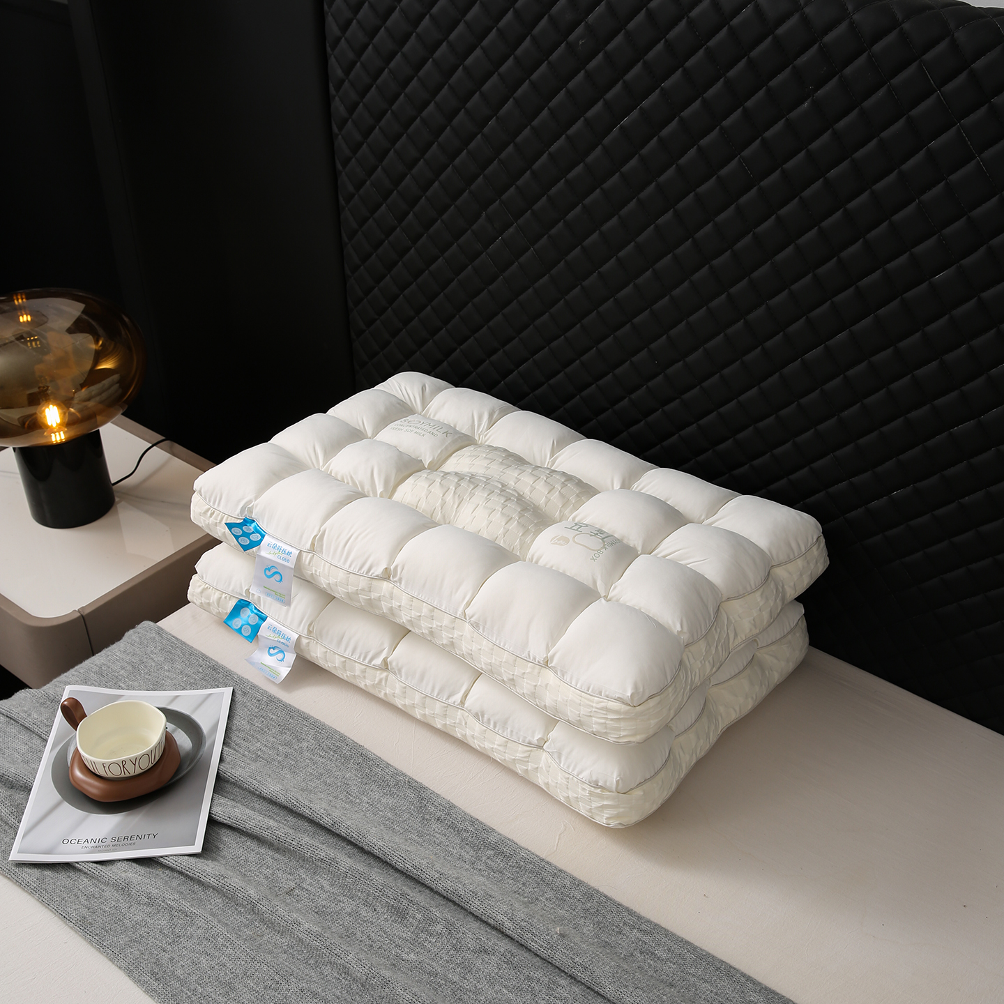 2025新款豆乳云朵释压枕头枕芯 豆乳云朵释压枕