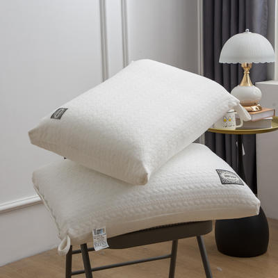 2022新款麻花辫针织热熔枕中高枕 枕头枕芯 麻花针织麦穗枕白色--低枕