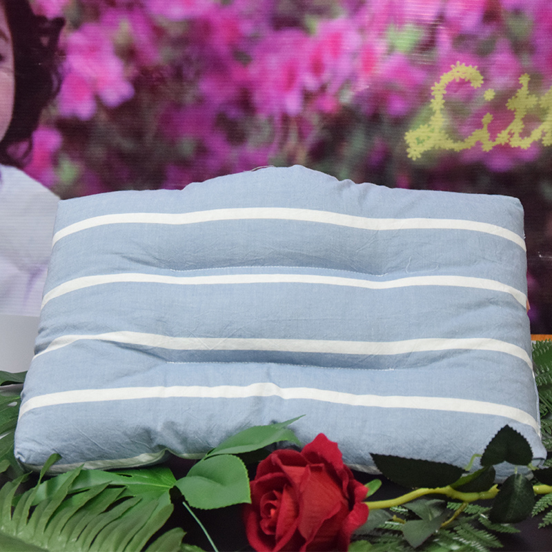 2018新款儿童碎乳胶枕(24*44cm) RTS006蓝条纹/一只