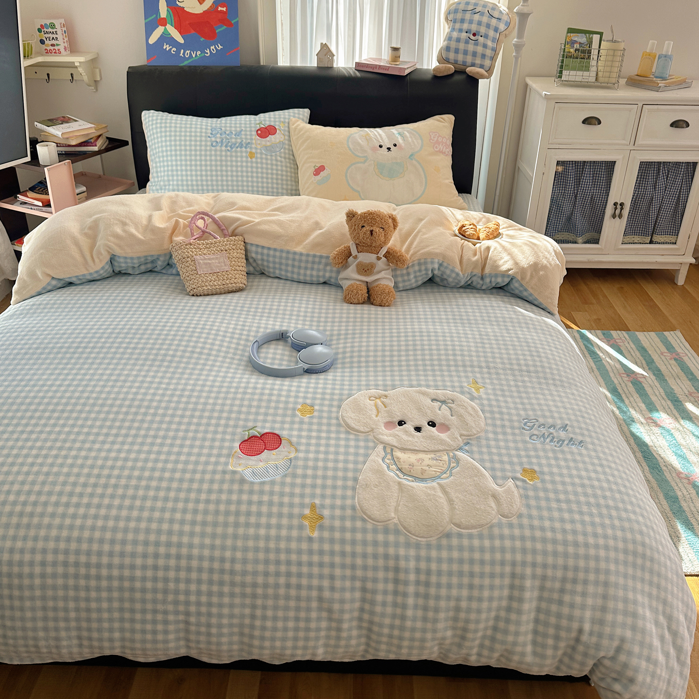 2025新款大版卡通牛奶绒床盖四件套 樱桃小狗