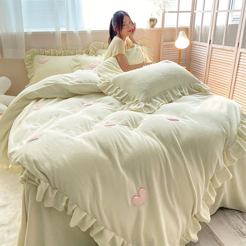 2022新品-韩版牛奶绒花边四件套--实拍（爱心贴布系列） 1.8m床单款四件套 心愿-白