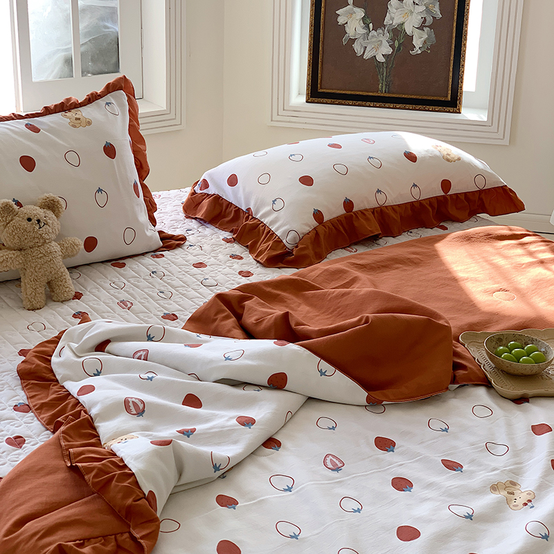 2023新款水洗棉麻印花床盖枕套夏被 150x200cm单夏被 草莓熊