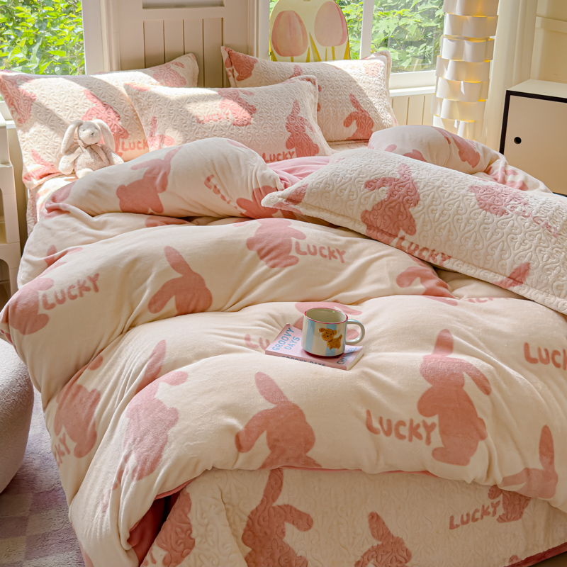 2025秋冬新款印花牛奶绒床盖四件套宽边加厚 直角款-小幸运