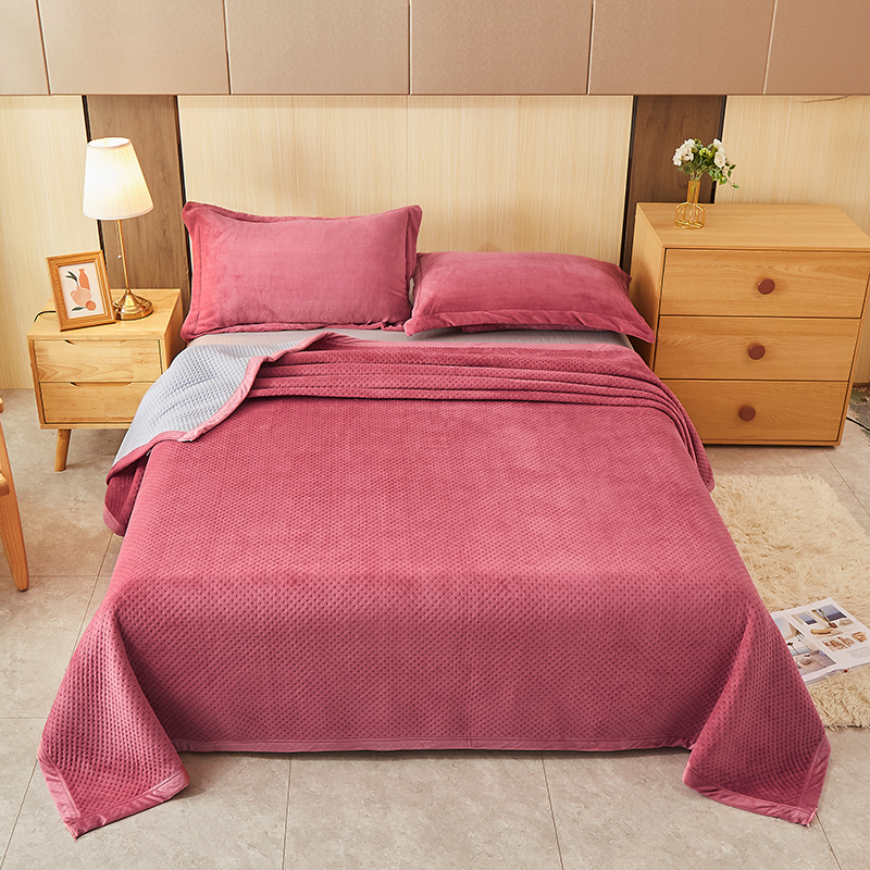 新款高密度牛奶绒多功能床盖 盖毯 90*200cm单床盖 莲红