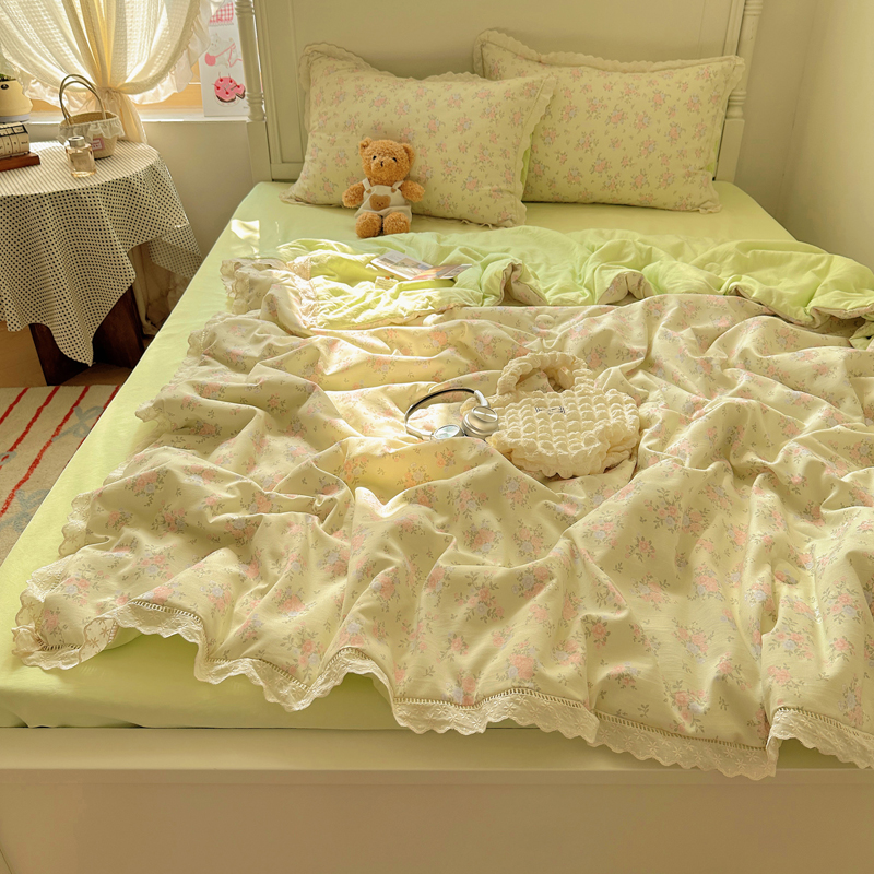 2025新款镂空花边皱皱纱水洗棉夏被四件套