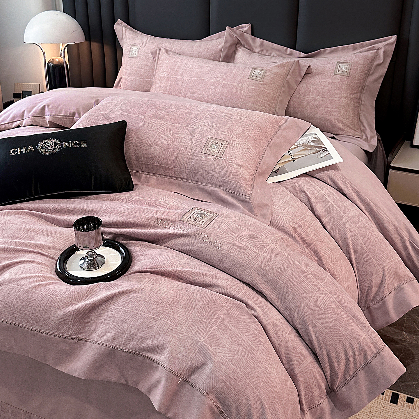 2025新款肌理磨毛宽边刺绣四件套-塞娜