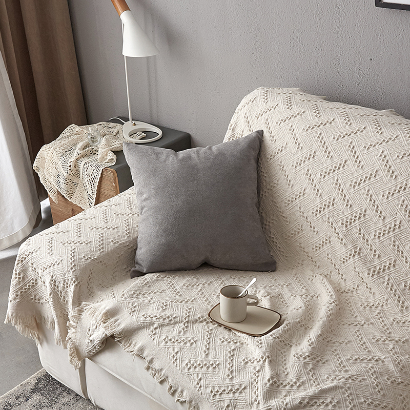 2019新款纯色素色雪尼尔棉花线抱枕北欧风港式风沙发靠垫 45x45cm（含芯） 灰色