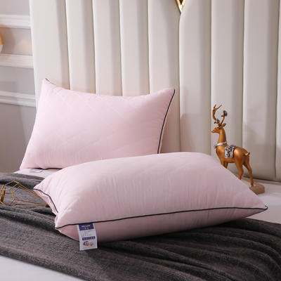单面绗大方格枕芯 多彩枕头 粉色