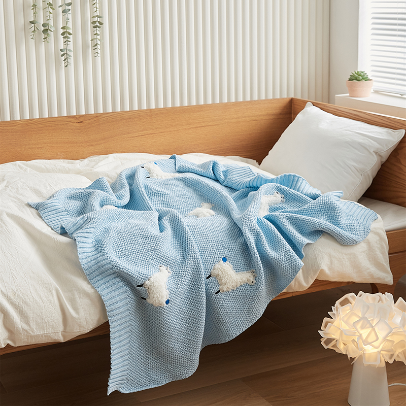 2023新款小羊苏西系列全棉盖毯毛毯休闲毯旅行毯午睡毯沙发毯床尾巾 75*100cm 小羊苏西-蓝色