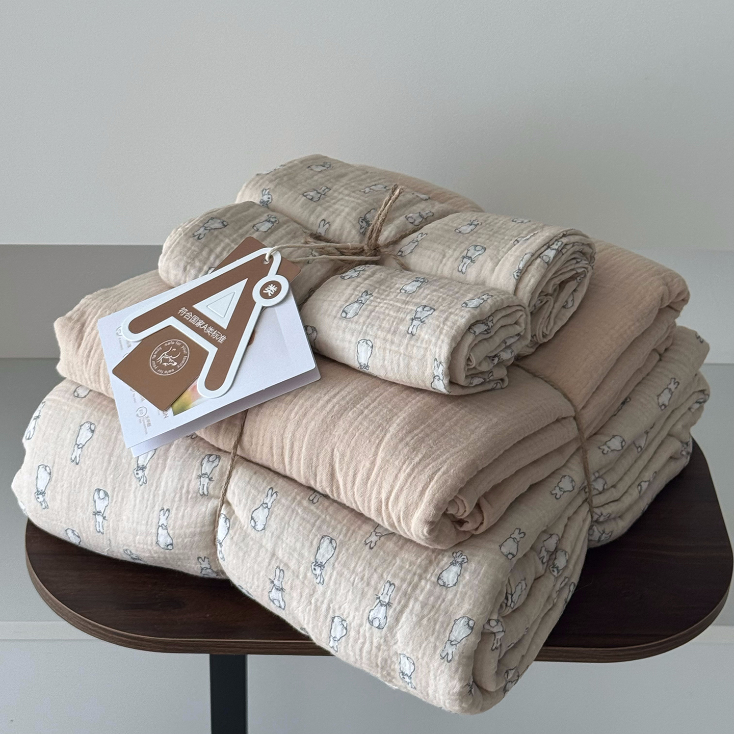 2025新款全棉基础款印花四件套 甜豆小兔