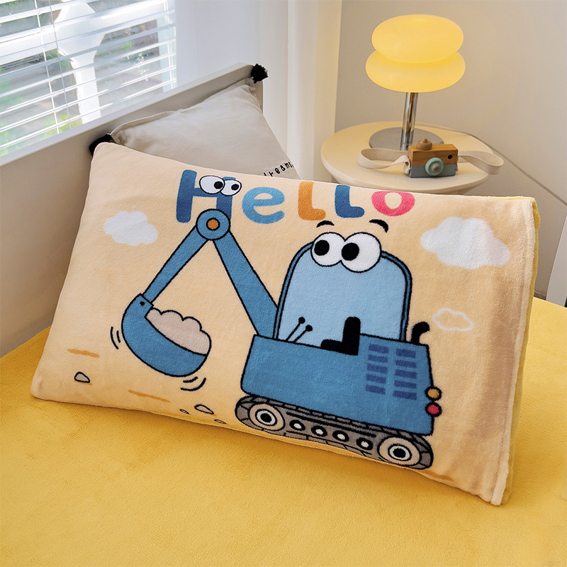 2025新款大版印花牛奶绒儿童枕套枕芯幼儿园枕套枕芯 挖掘机