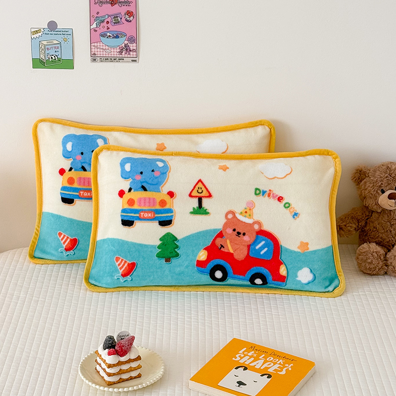 2025年原创大版牛奶绒枕套 枕芯 儿童枕套 枕芯 幼儿园枕套枕芯  牛奶绒-动物乐园