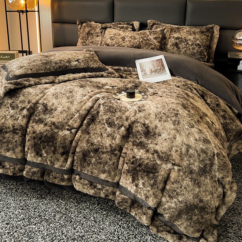 2025新款皮草绒双拼角工艺四件套