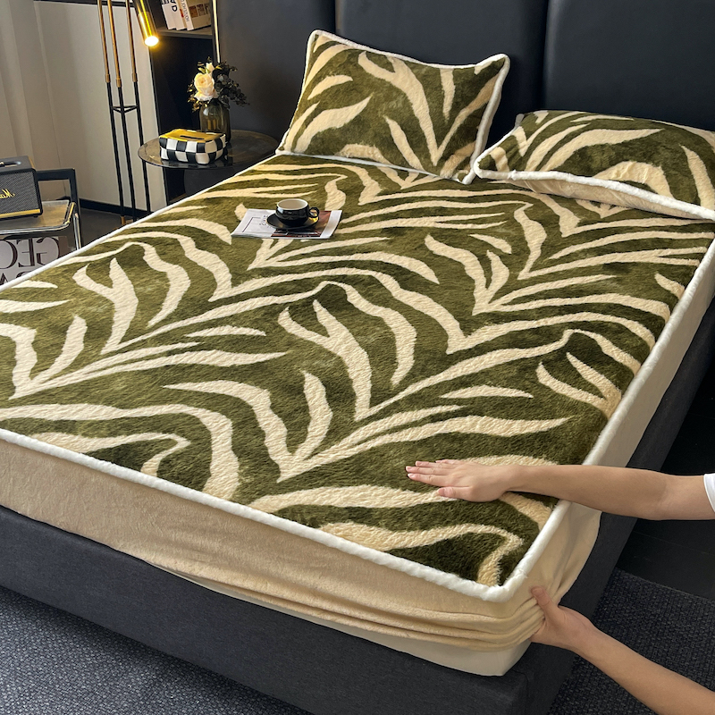 2025新款牛奶绒保暖床笠