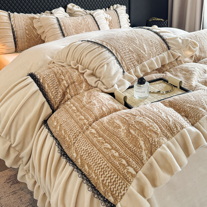 2025新款立体雕花牛奶绒荷叶边四件套