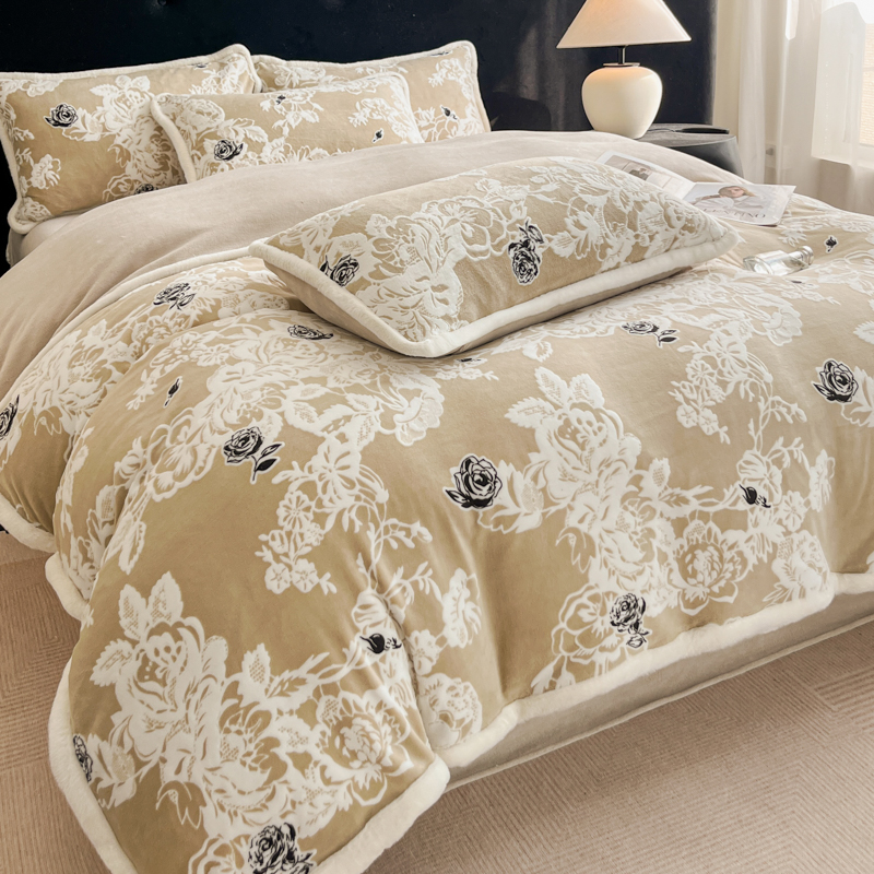 2025新款立体雕花牛奶绒四件套系列