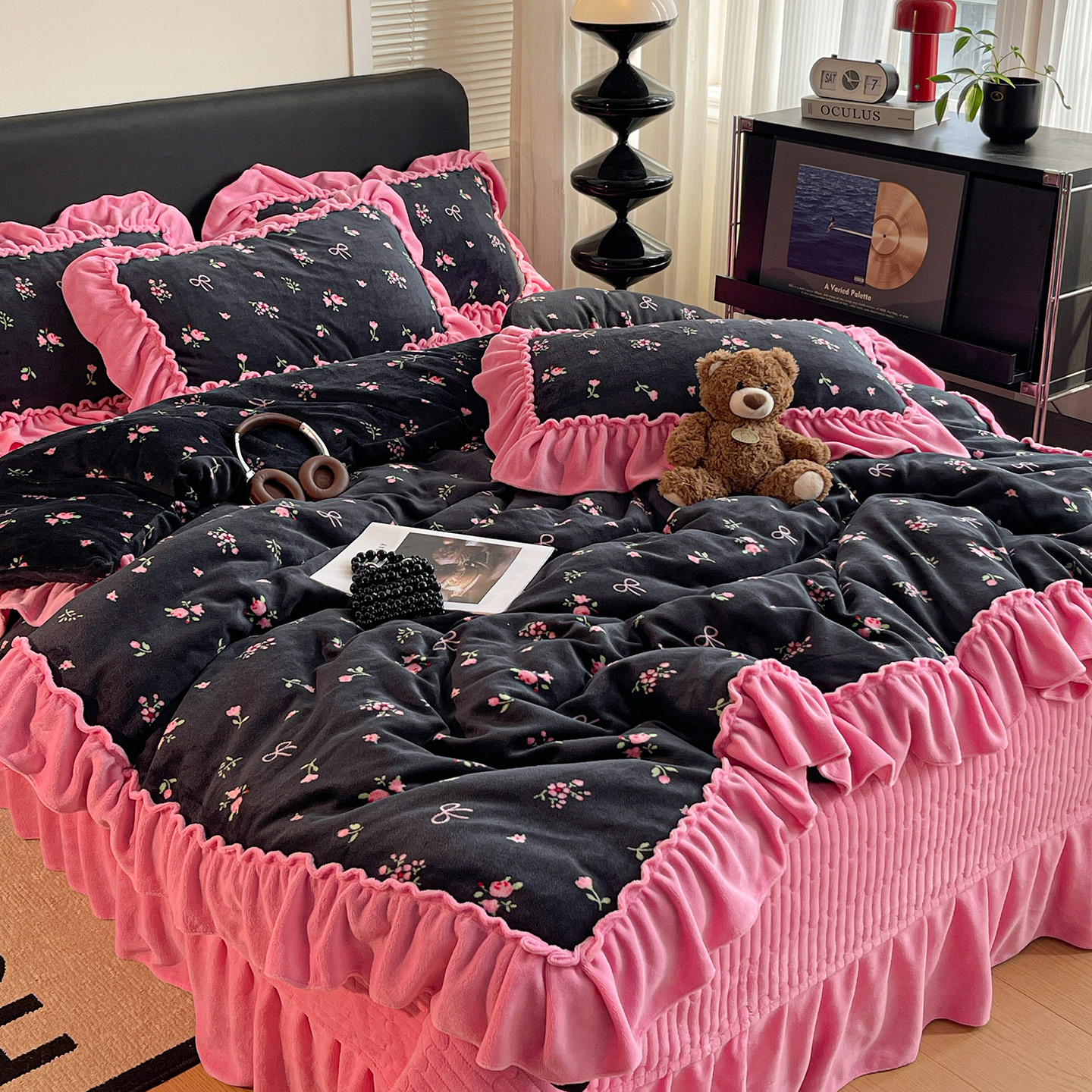 2025新款热卖舒适大宽花边牛奶绒床盖床裙四件套 爆款大宽花边-乌梅子酱