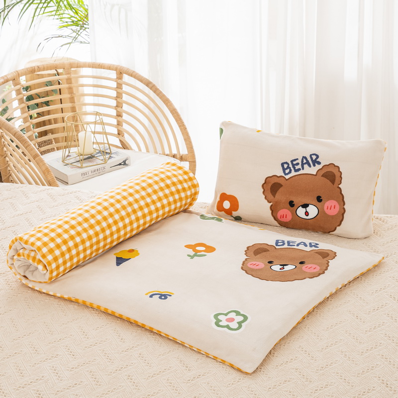 2021新款幼儿园牛奶绒儿童床垫套+床垫芯 60*120cm垫套+丝绵垫芯 可爱小熊