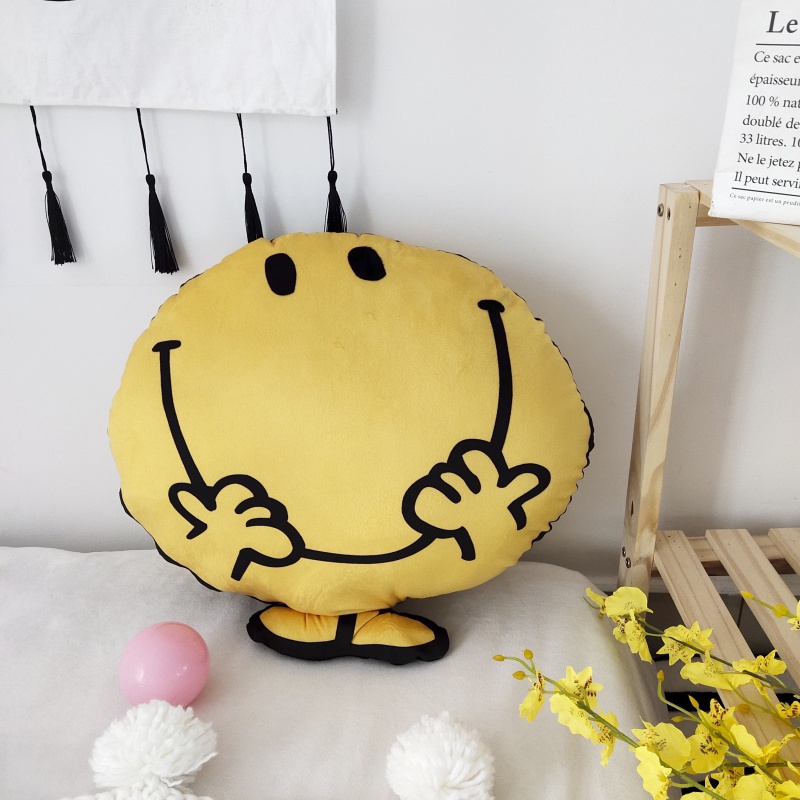 2020新款异型抱枕 其他规格 笑不露齿
