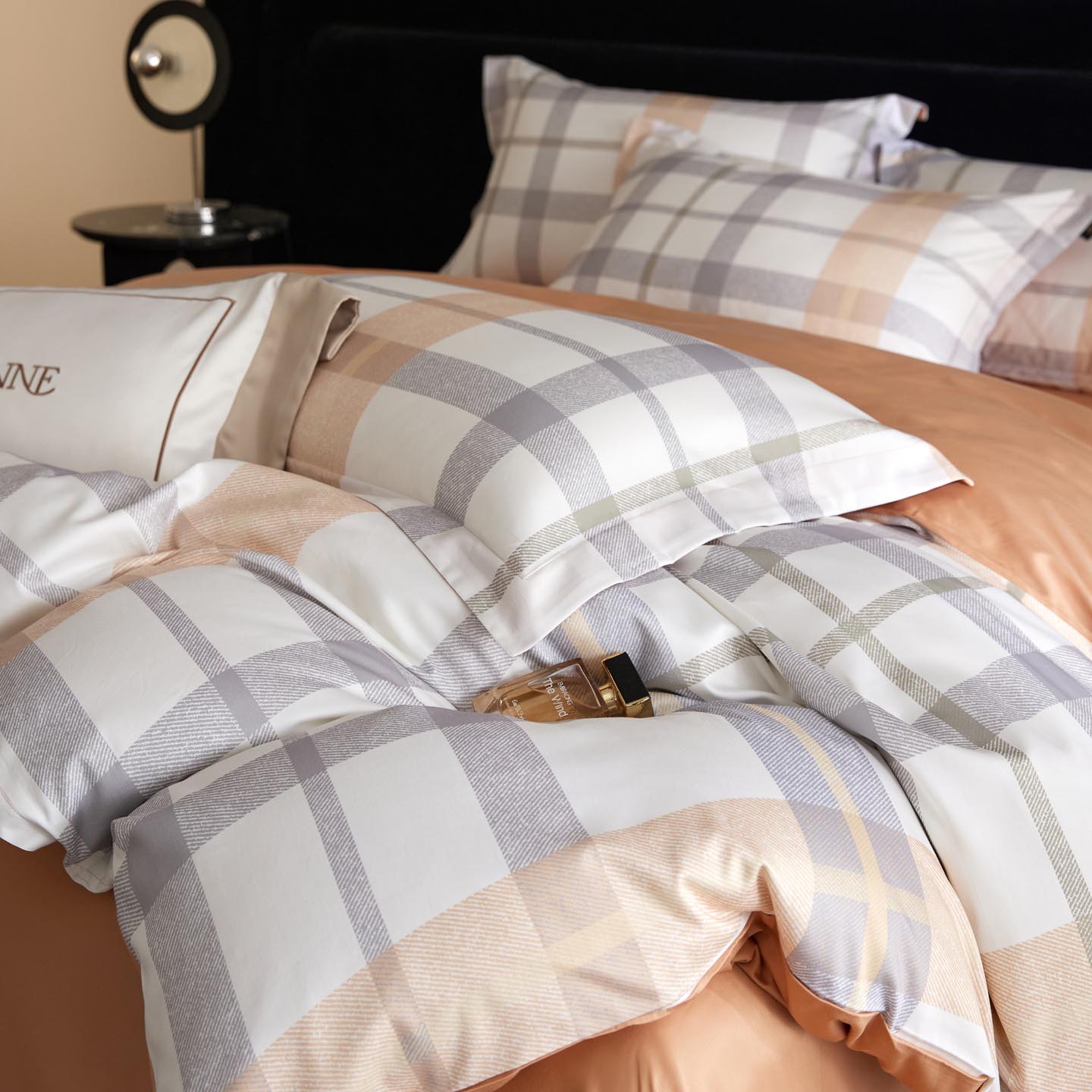 2026新款全棉60支长绒棉数码印花四件套 暖桔