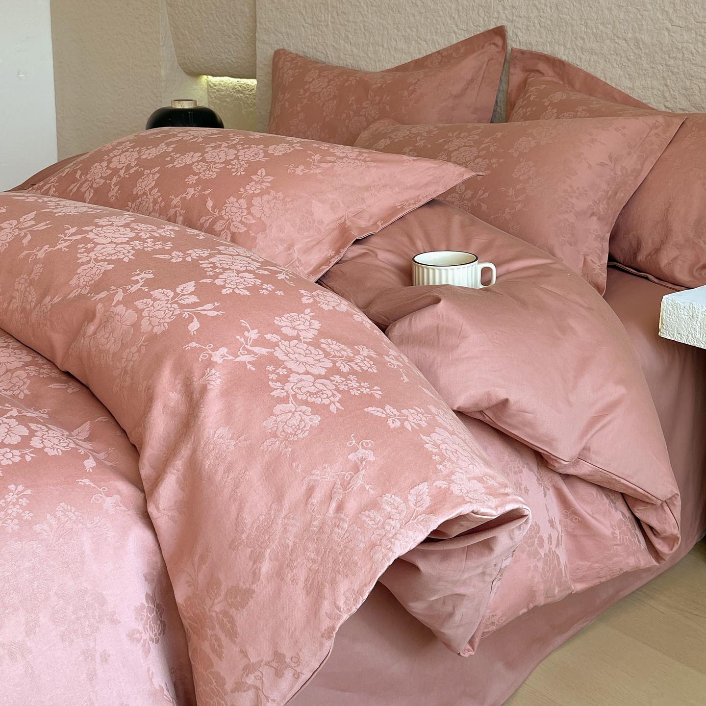 2026新款A类全棉亮面浮雕提花四件套 山野慕色-深豆沙