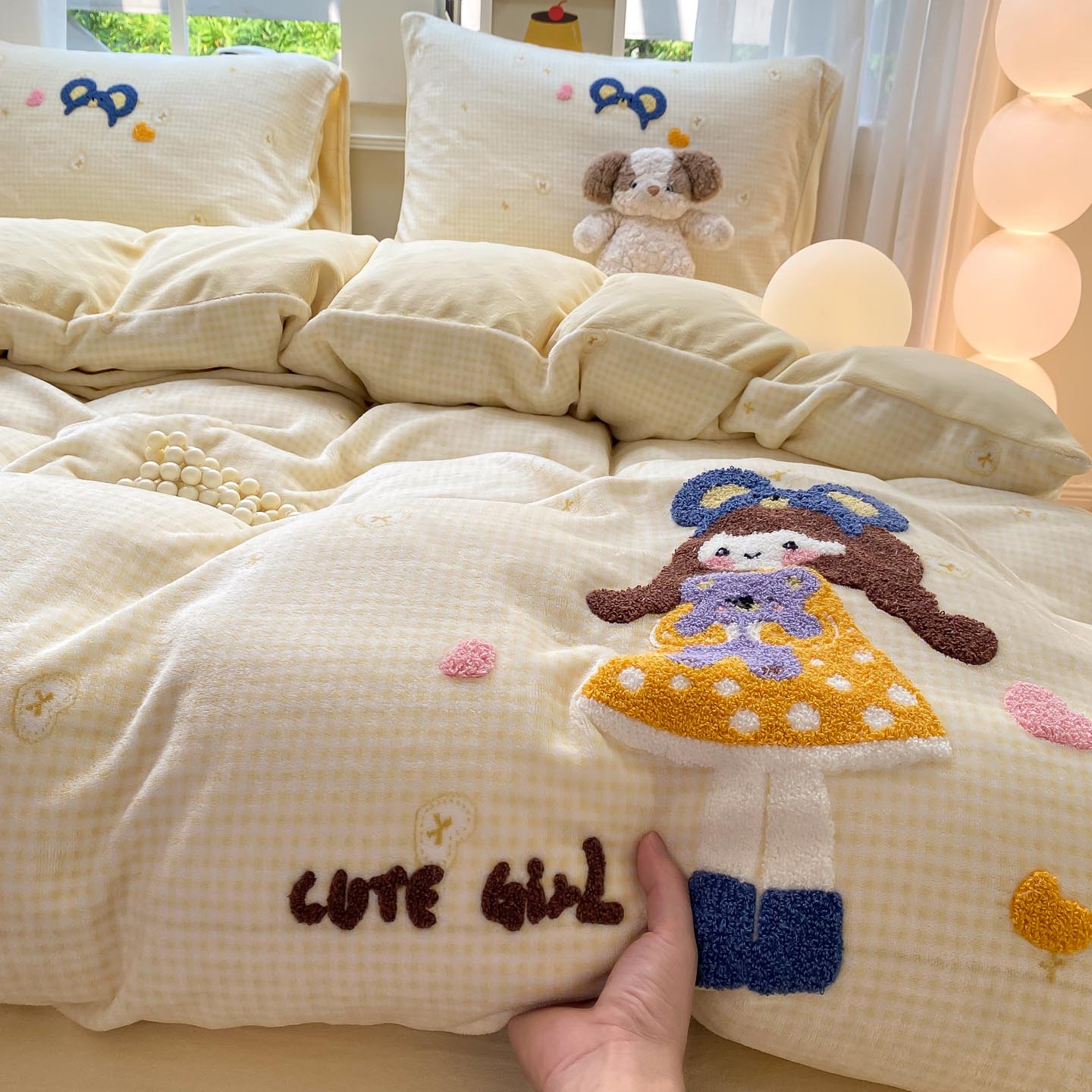 2025新款A类高克重加厚保暖牛奶绒毛巾绣卡通四件套 柠乐乐