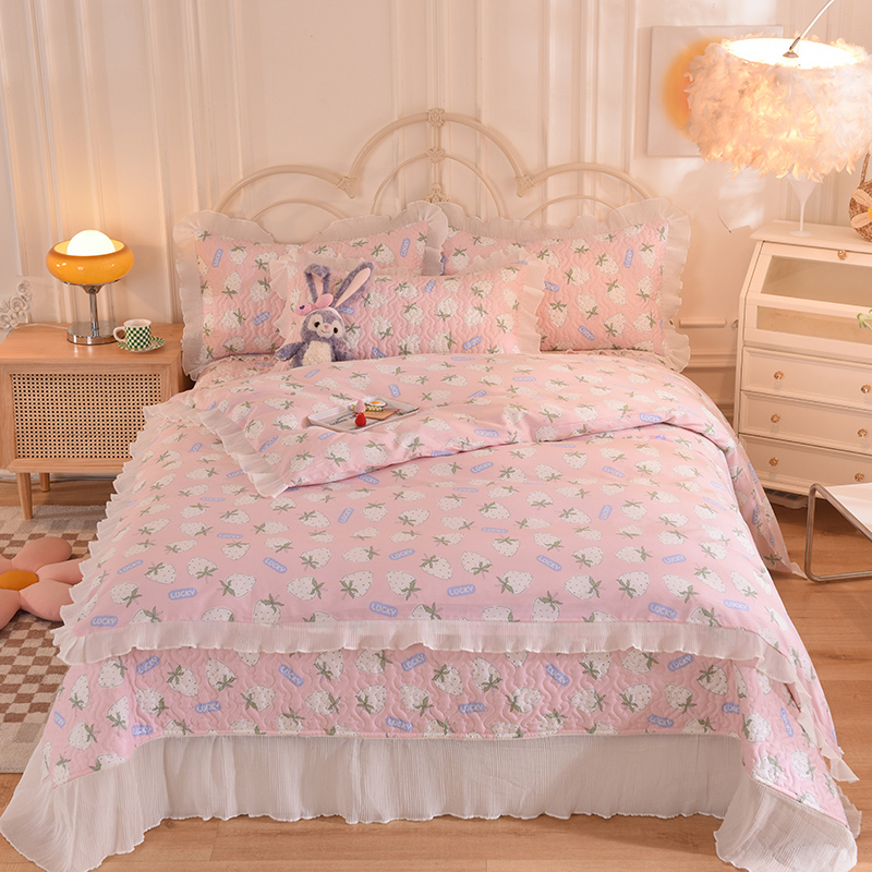 2023新款全棉小清新床盖四件套 1.5米床盖四件套 草莓超甜-粉