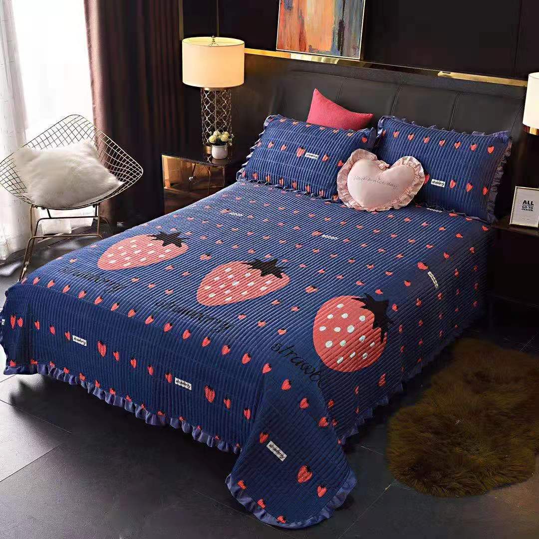 2021新款炕盖床盖系列—水晶绒炕盖小床盖 1.5m 草莓甜心
