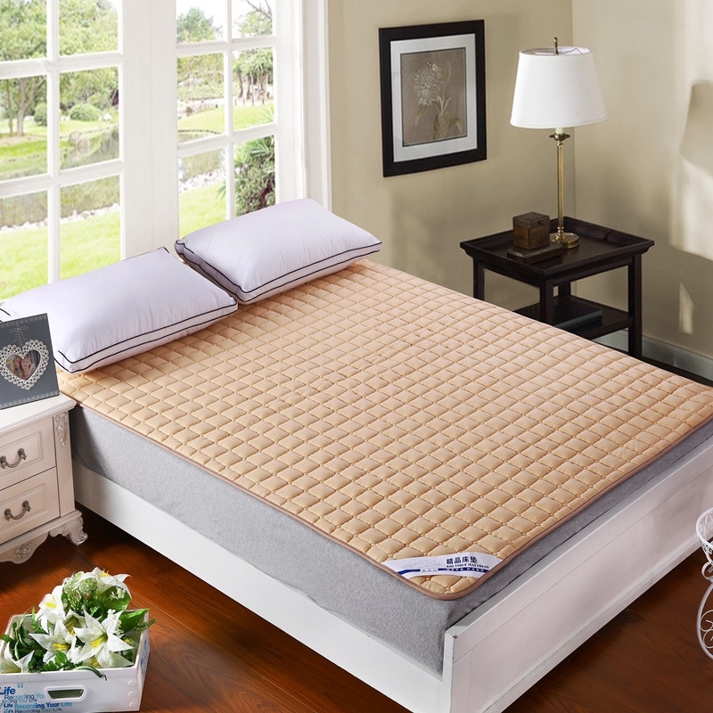 纯色可水洗夹棉绗绣床垫床护垫 150X200cm 驼色