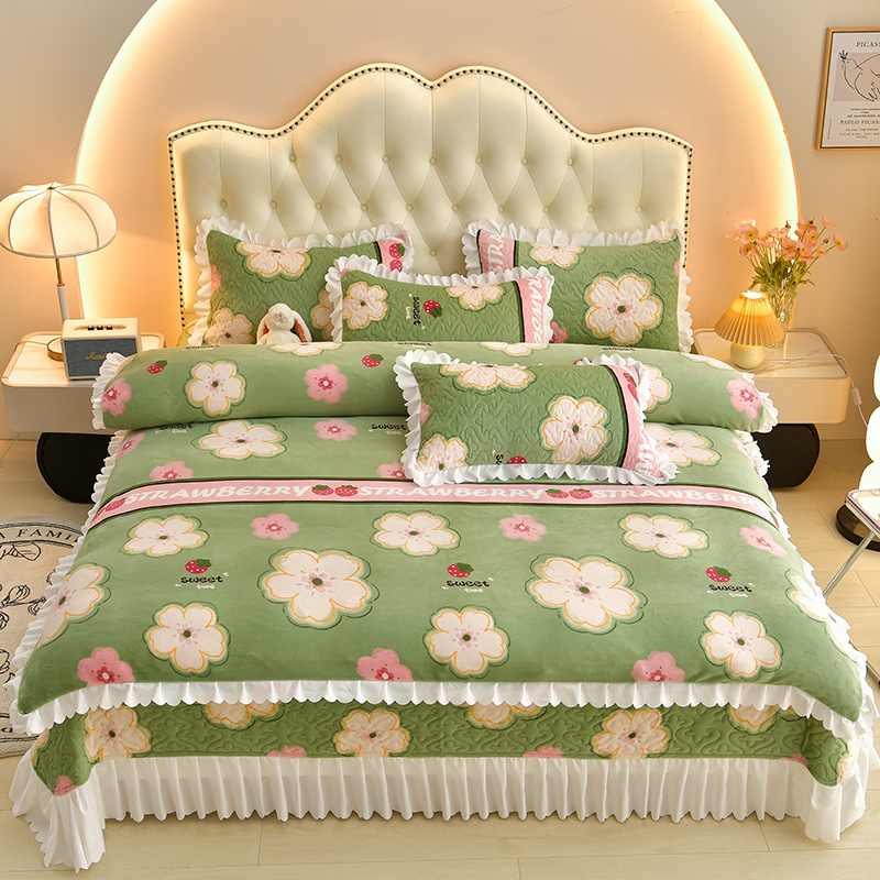 三友家纺 牛奶绒印花夹棉床盖单件 三件套 四件套-白花边 单件床盖260*245cm 甜蜜花朵