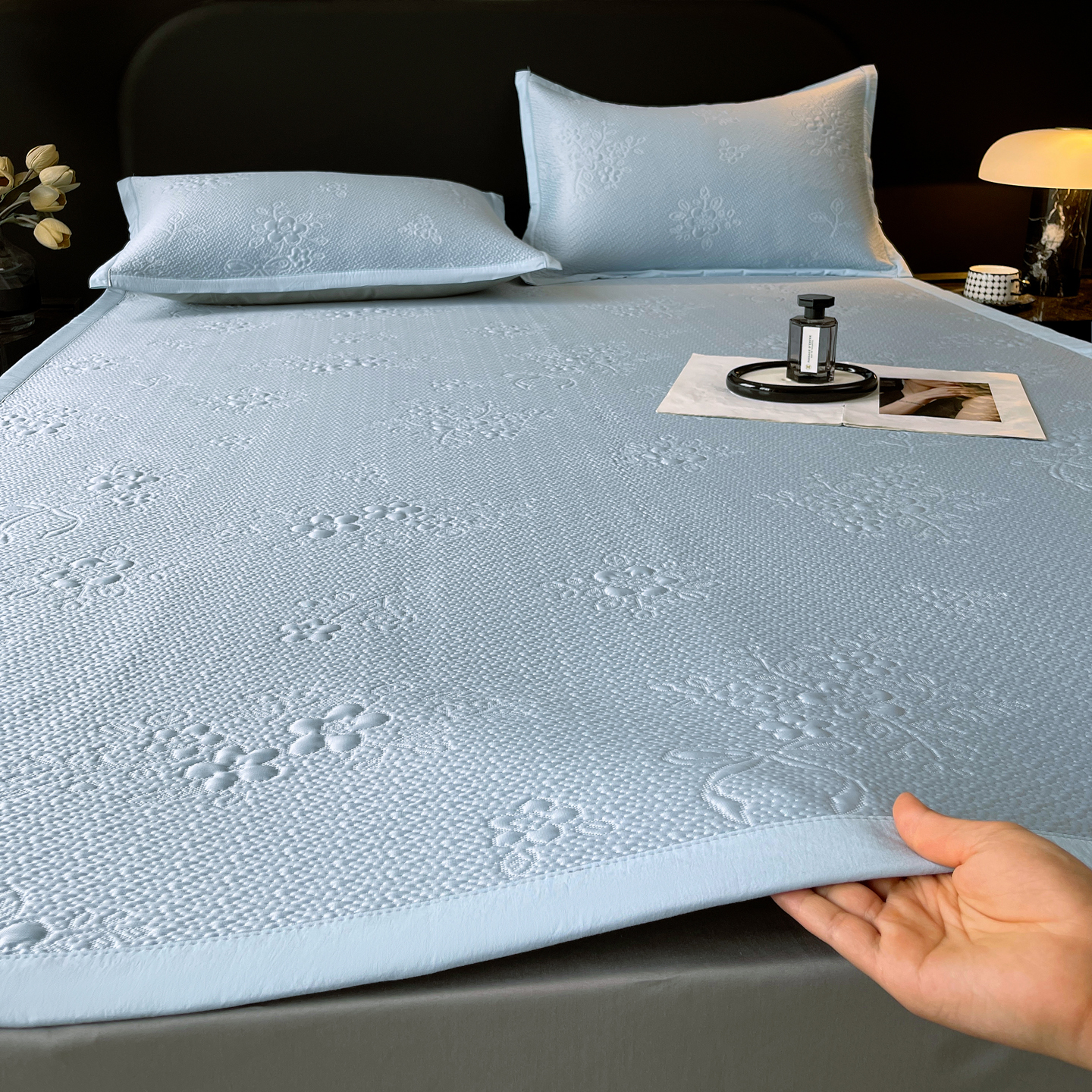 2026新款提花浮雕冰豆豆凉感席三件套-浅夏花结